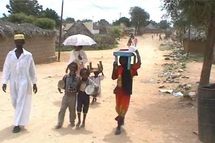 Street life in the traditional part of Barentu.