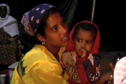 Youngest sister of Yordanos at the eve of the wedding in Kahawta.