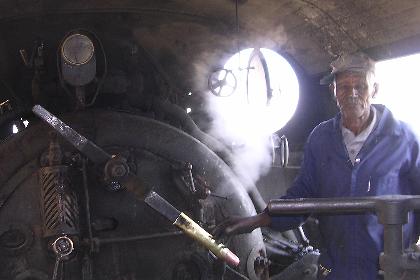 Asmara - Ghinda - Over 80 years old driver of the locomotive.