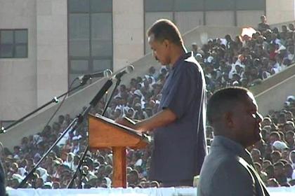 President Isaias Afwerki making his speech to the audience.