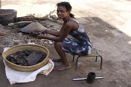 Woman making suwa - Massawa Eritrea.