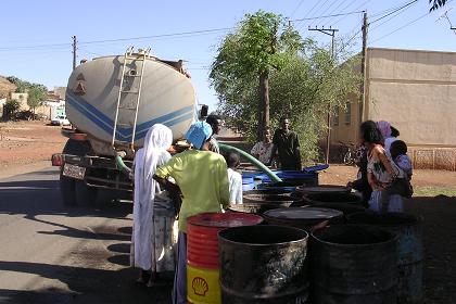 Mendefera Eritrea - Delivery of water for those not connected to the public water works.