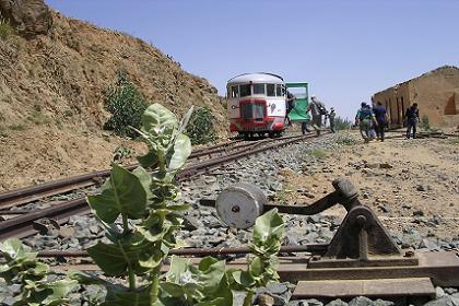 Littorina at one of the former railway stations near Nefasit.