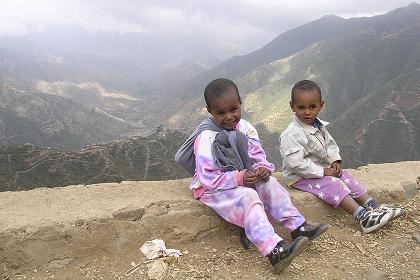 Two little boys on the edge of the escarpment near Bar Durfo.