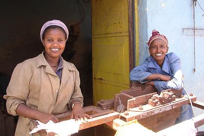 Female workers - Medeber markets - Asmara Eritrea.