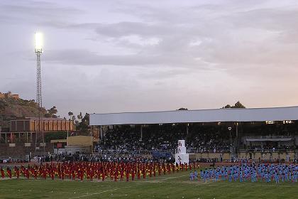 "Truth and lies", a show presented by 1500 elementary, junior and high school students in Asmara Stadium on 24/05/2005.