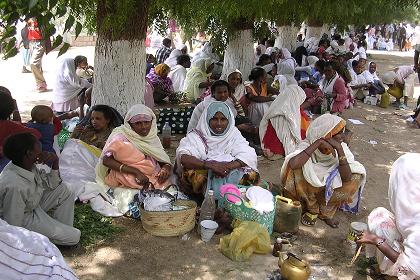 Picnic with an Eritrean family - Festival of Mariam Dearit - Keren Eritrea.