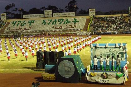 Events, a show by 3000 elementary, junior and high school students, presenting key events in the short Eritrean history - Asmara Stadium.