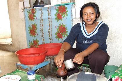 Nazret's coffee ceremony - Keren Eritrea.
