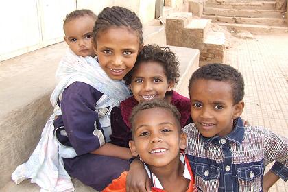 Local children - Mai Chehot Asmara Eritrea.