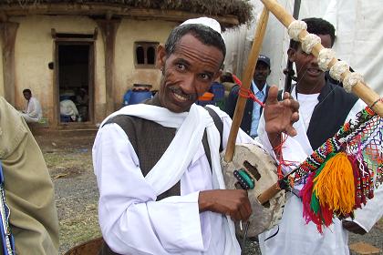 Tigre musician - Festival Eritrea 2006 - Expo Asmara Eritrea.