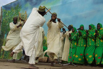 Cultural group (Gash Barka) - Festival Eritrea 2006 - Expo Asmara Eritrea.
