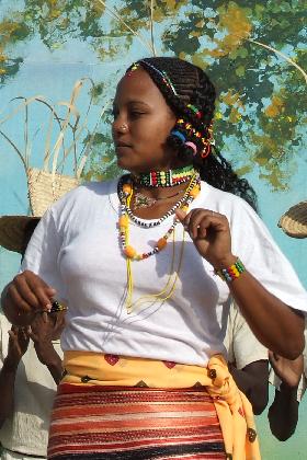 Kunama dancer - Festival Eritrea 2006 - Expo Asmara Eritrea.