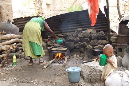 Woman making injera. Batse port district - Massawa Eritrea.