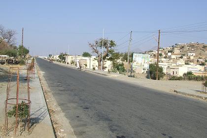 The road to Keren (just outside Keren).