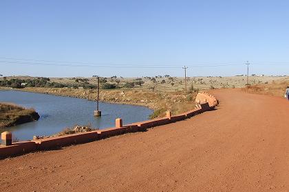 The road (from Tsa'edakristyan) to Tse'azega.