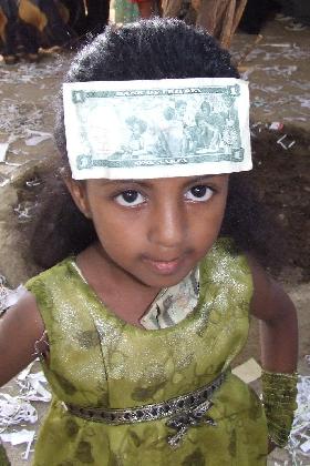 Young dancer rewarded with a Nakfa - Keren Eritrea.