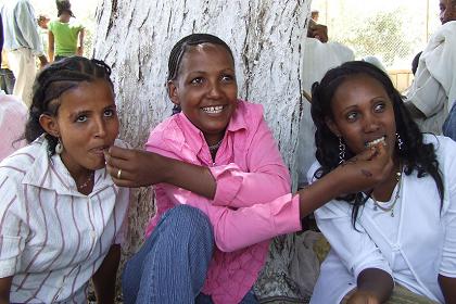 Picnic with an Eritrean family - Festival of Mariam Dearit - Keren Eritrea.