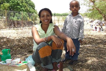 Coffee ceremony with Africa and her family - Festival of Mariam Dearit - Keren Eritrea.