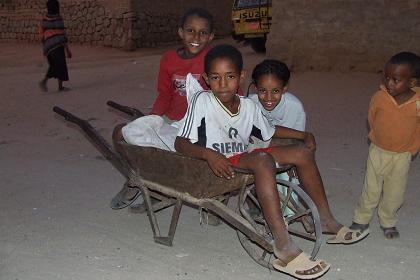 Street scene in the evening - Keren Eritrea.