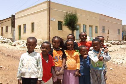 "Salena, salena!" Local children - Sembel Asmara Eritrea.