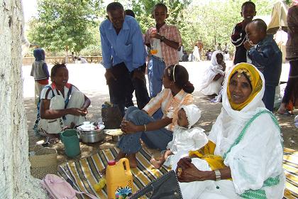 Picnic with a Bilen family - Festival of Mariam Dearit - Keren Eritrea.