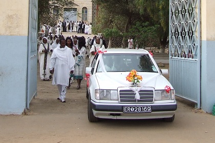 Mercedes Benz limousine - Akria Asmara Eritrea.