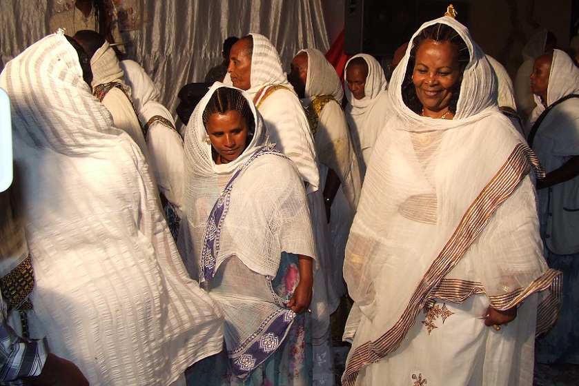 Dancing women at the wedding feast - Edaga Arbi Asmara.