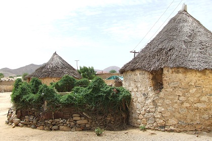 Tukuls (Agudos) Geza Banda Keren Eritrea.